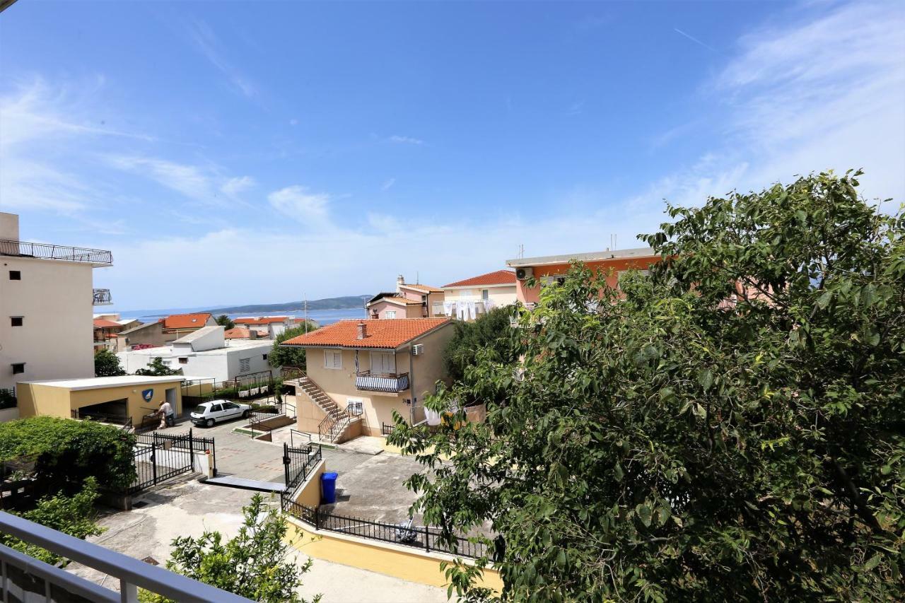 Apartmani Vinko Baška Voda Exterior foto